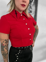 Load image into Gallery viewer, Cropped Dagger Blouse