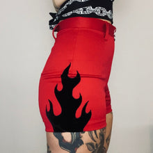 Load image into Gallery viewer, Hot Shorts
