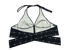 Load image into Gallery viewer, Barbed Wire Print Halter
